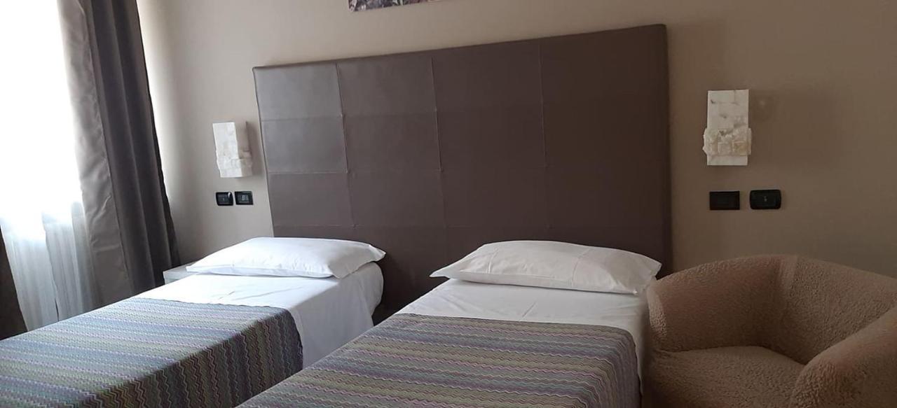 Zogno Da Gianni Hotel מראה חיצוני תמונה