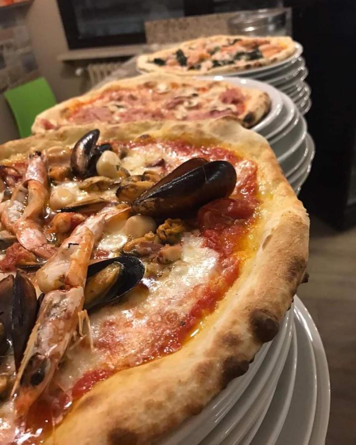 Zogno Da Gianni Hotel מראה חיצוני תמונה